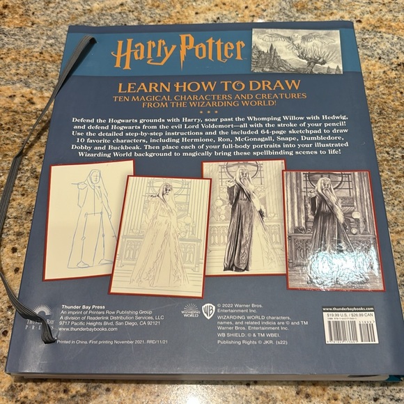 How to Draw - Harry Potter Book with Sketchpad - Picture 3 of 7